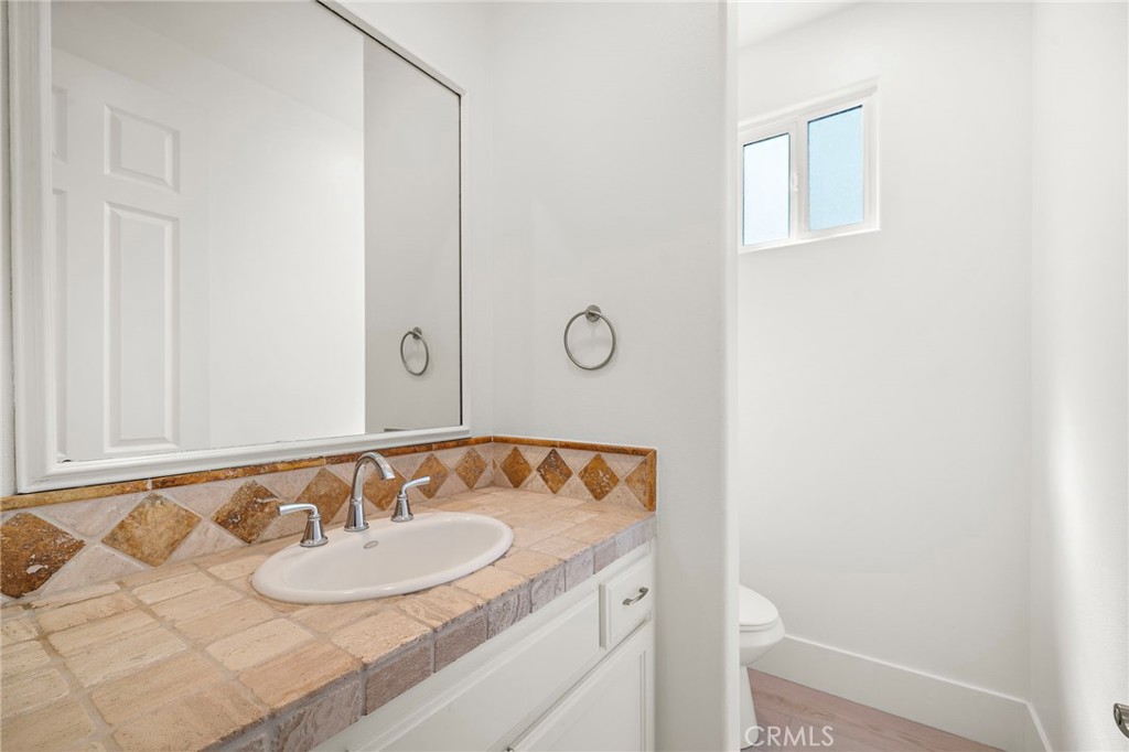 265 Mesa Drive B, Costa Mesa CA 92627 - photo 9