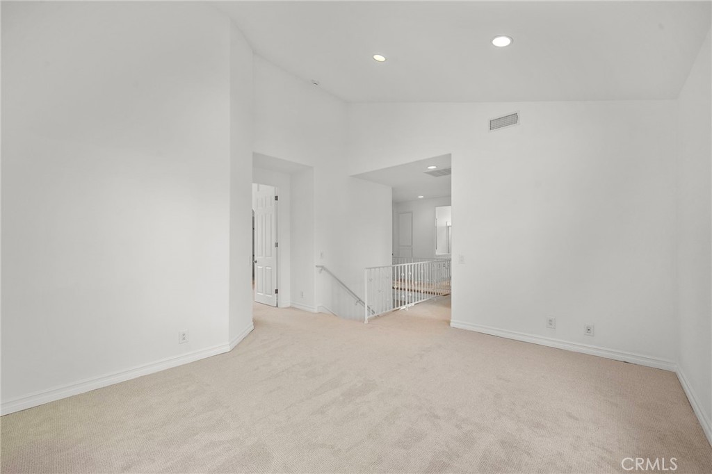 Loft - 265 Mesa Drive B, Costa Mesa CA 92627 - photo 11