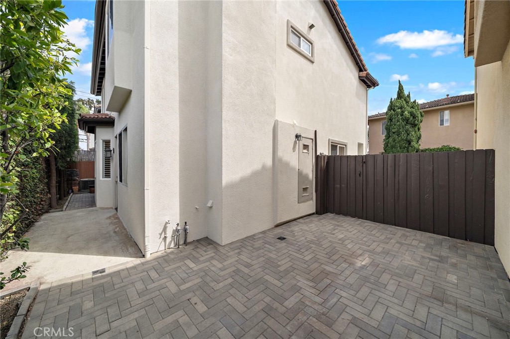 265 Mesa Drive B, Costa Mesa CA 92627 - photo 19