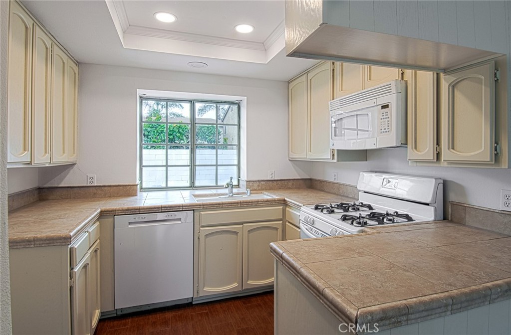 2652 Santa Ana E, Costa Mesa CA 92627 - photo 1