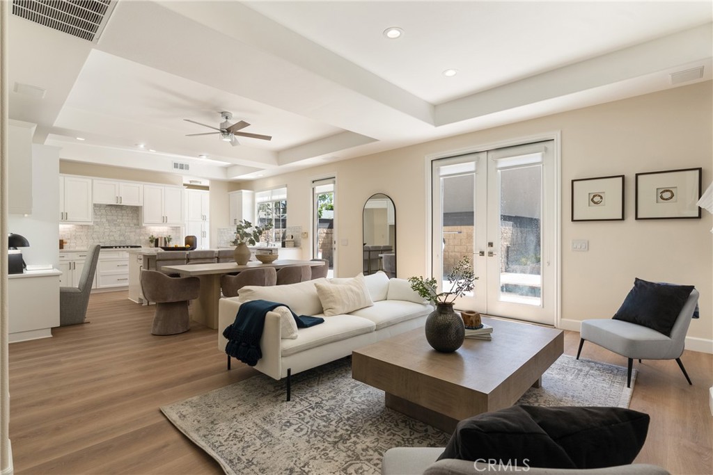 267 Mesa Dr, Costa Mesa CA 92627 - photo 2