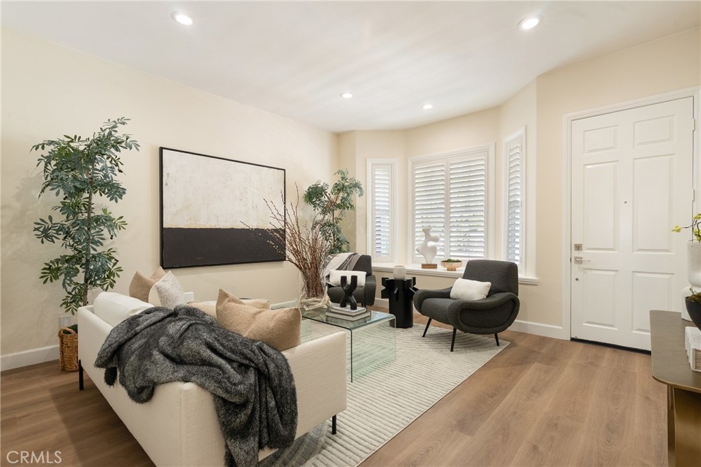 267 Mesa Dr, Costa Mesa CA 92627 - photo 5