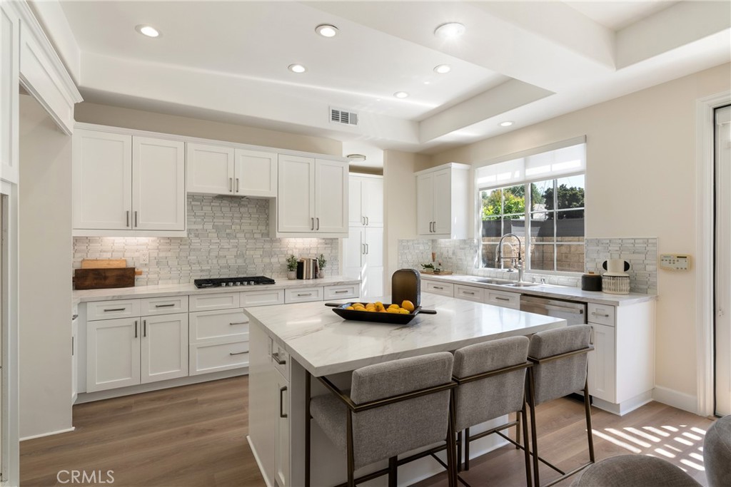 267 Mesa Dr, Costa Mesa CA 92627 - photo 12