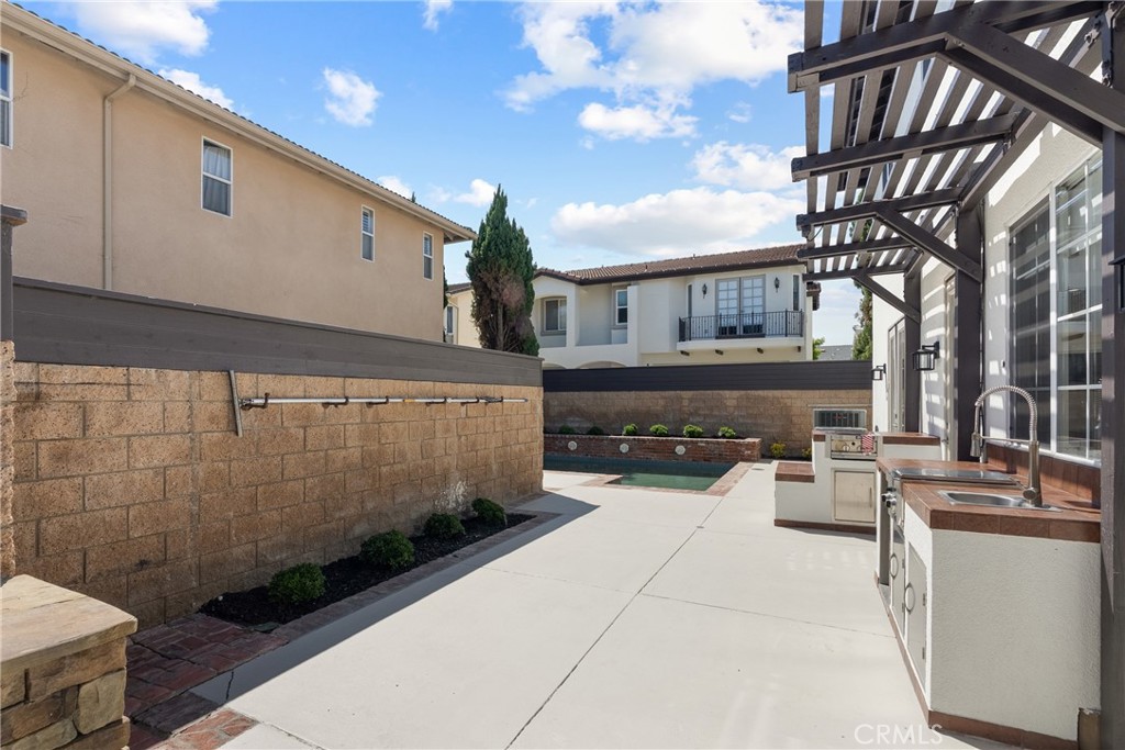 267 Mesa Dr, Costa Mesa CA 92627 - photo 26