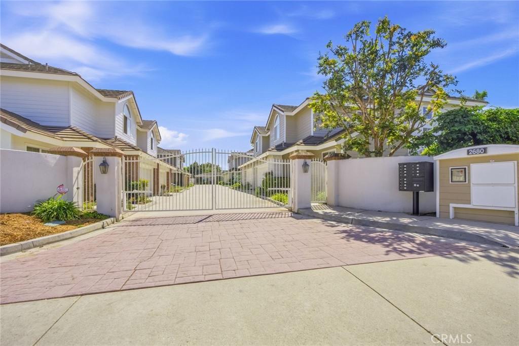 gated entrance - 2680 Orange, Costa Mesa CA 92627 - photo 44