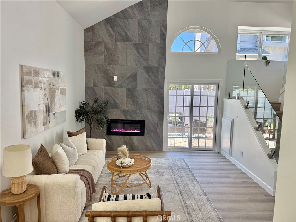2687 Orange b, Costa Mesa CA 92627 - photo 3