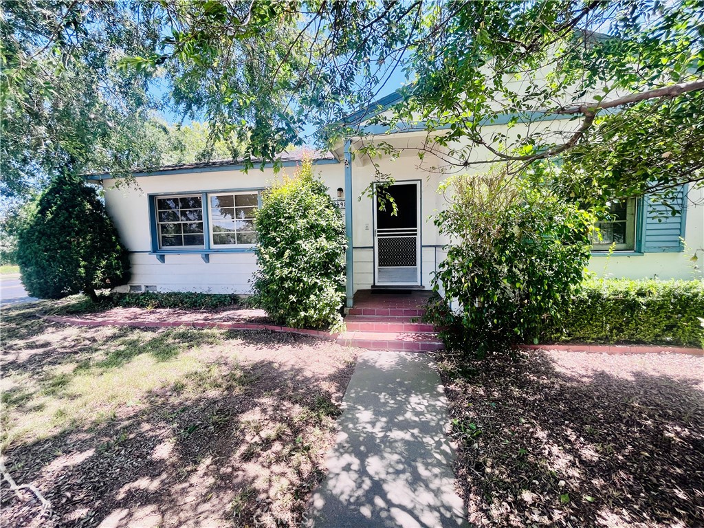 2698 Redlands Drive, Costa Mesa CA 92627 - photo 1