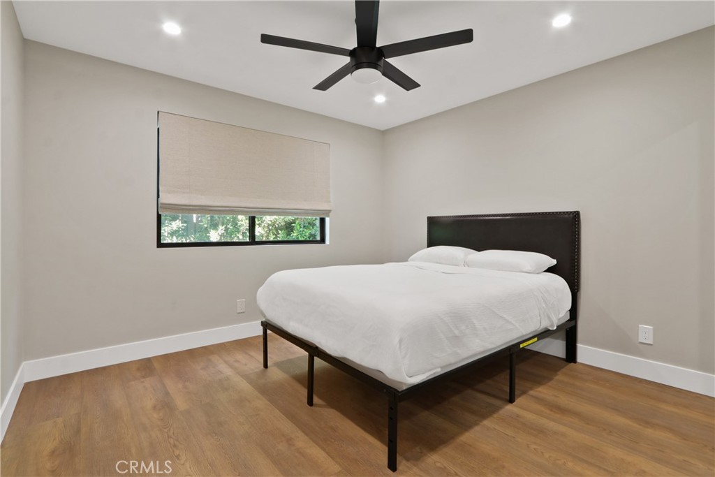 270 Albert B, Costa Mesa CA 92627 - photo 9
