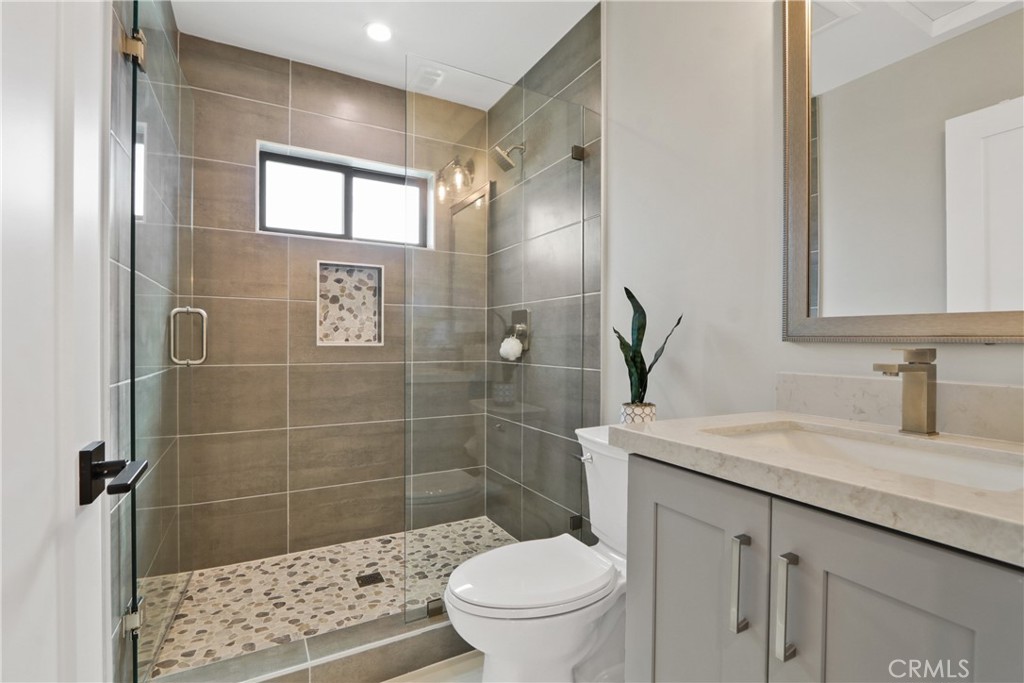 270 Albert B, Costa Mesa CA 92627 - photo 10