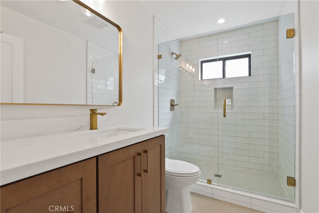 270 Albert B, Costa Mesa CA 92627 - photo 12