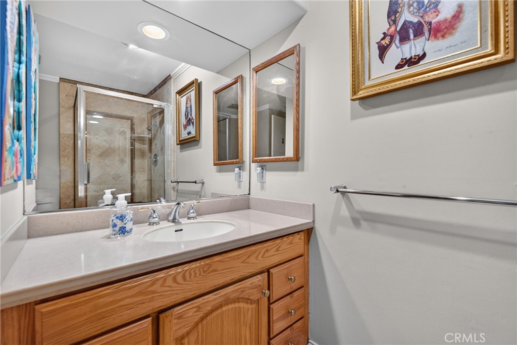 1 bedroom, 1 bathroom downstairs - 2740 Cardinal Drive, Costa Mesa CA 92626 - photo 39