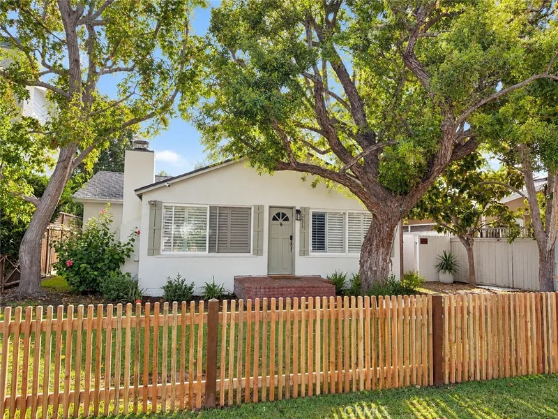 275 Flower, Costa Mesa