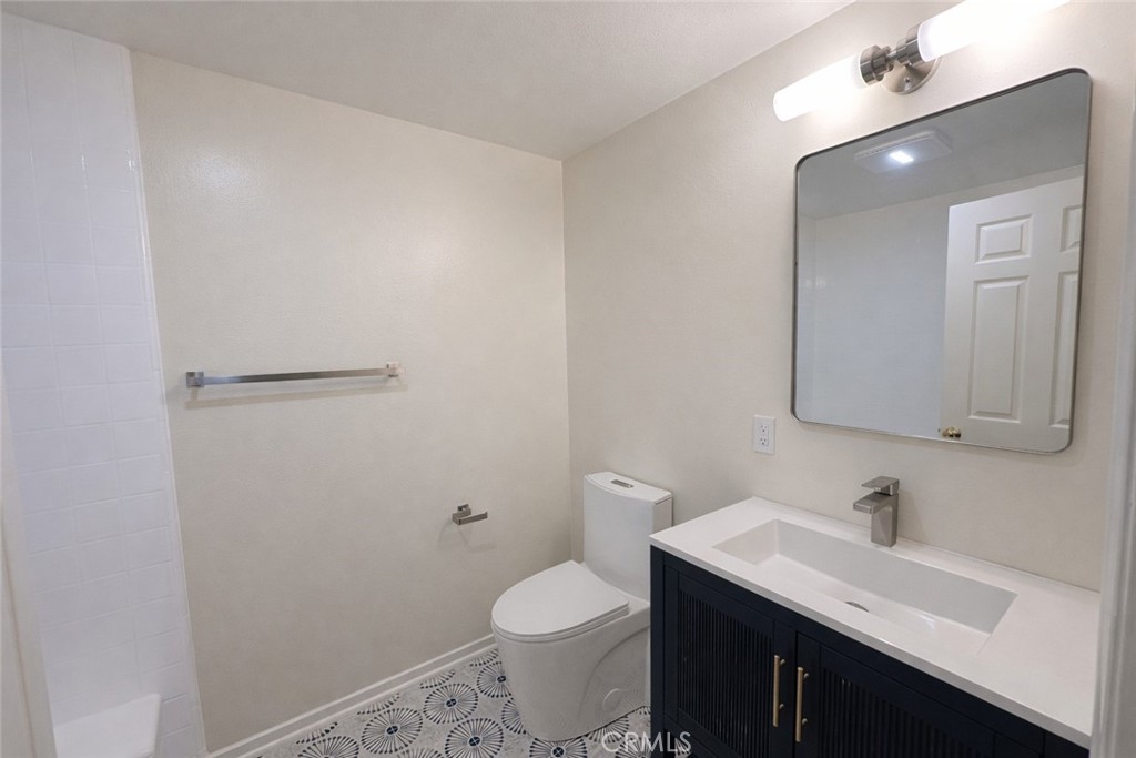 275 Flower, Costa Mesa CA 92627 - photo 13