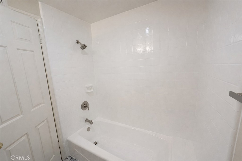 275 Flower, Costa Mesa CA 92627 - photo 14