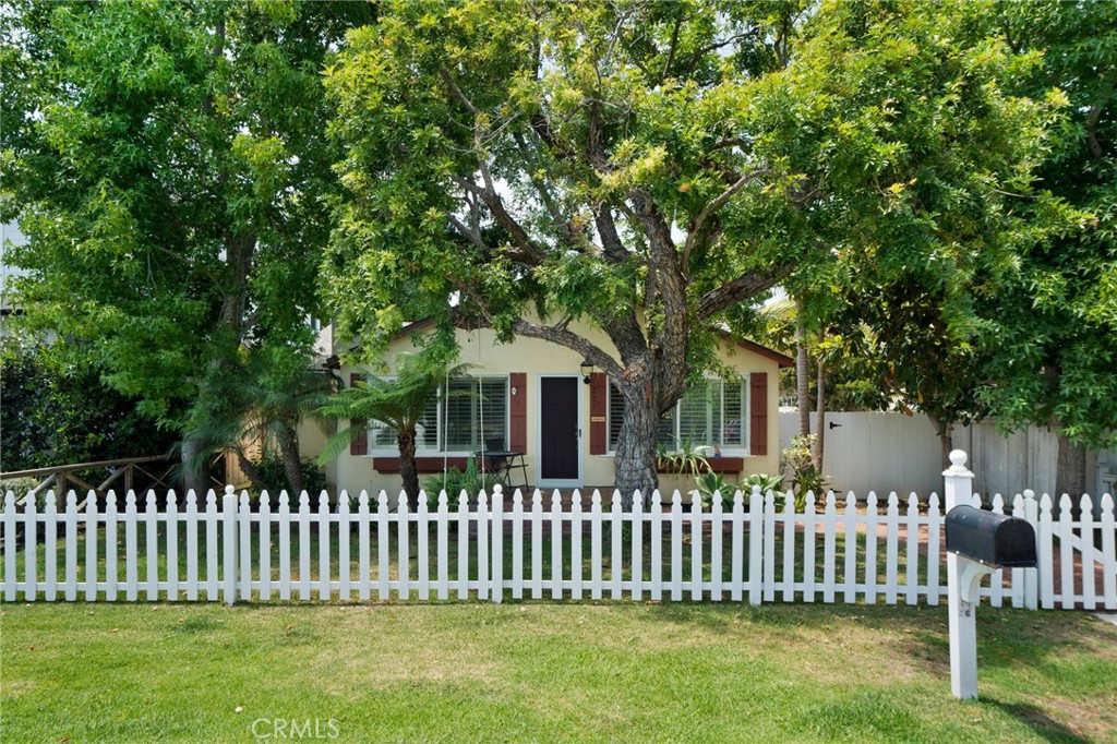 275 Flower Street, Costa Mesa CA 92627 - photo 1