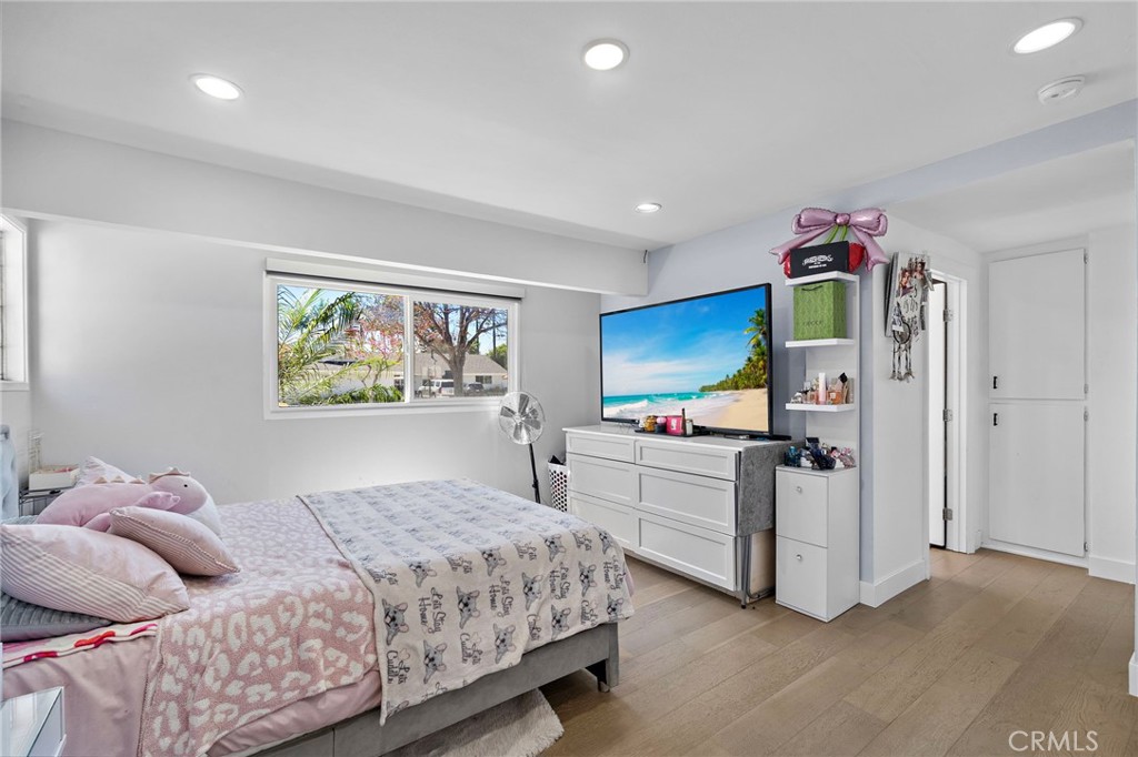 2750 San Carlos, Costa Mesa CA 92626 - photo 18