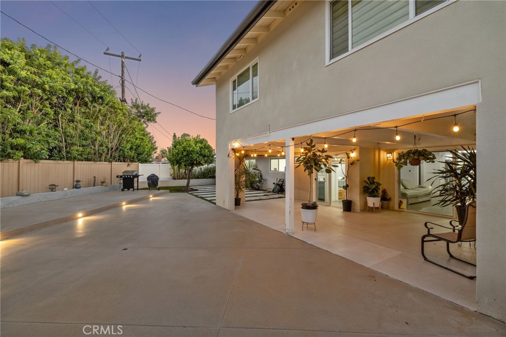 2750 San Carlos, Costa Mesa CA 92626 - photo 29