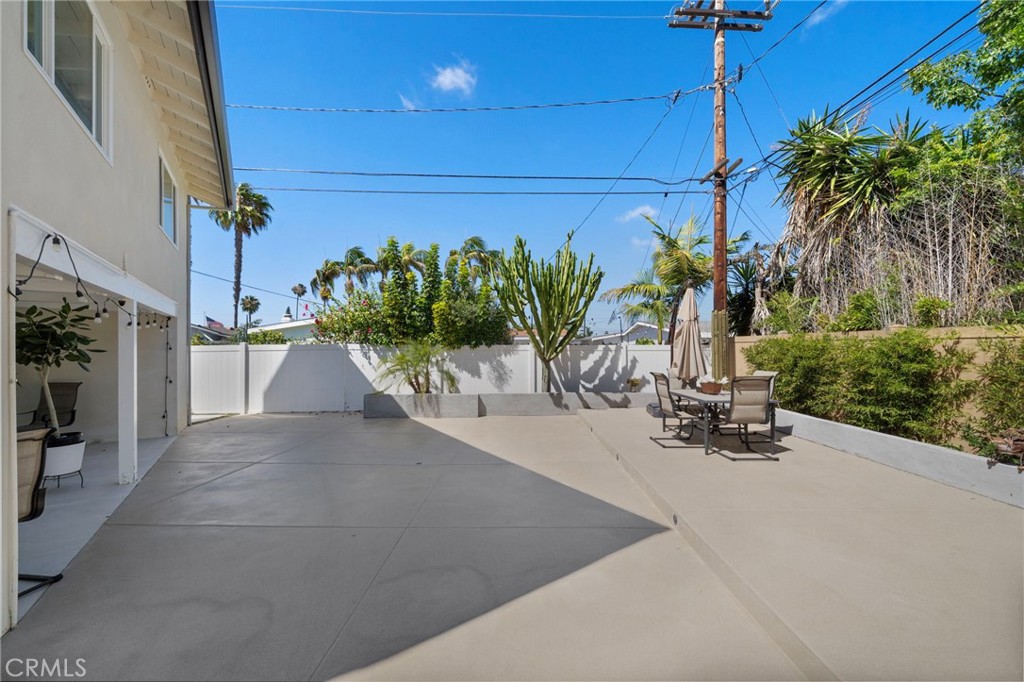 2750 San Carlos, Costa Mesa CA 92626 - photo 34