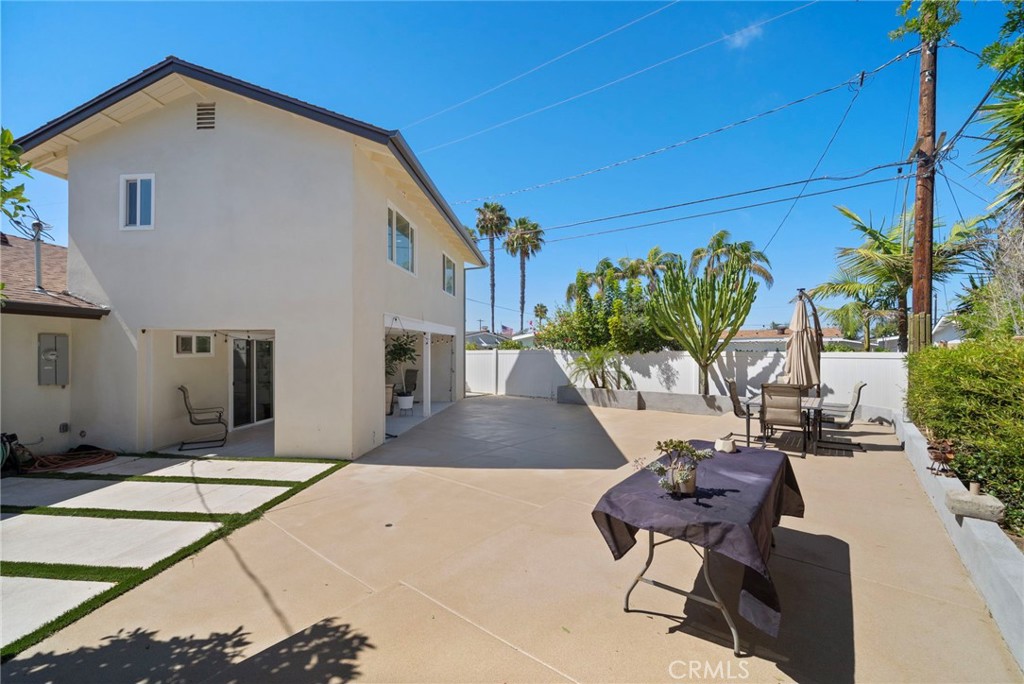 2750 San Carlos, Costa Mesa CA 92626 - photo 36