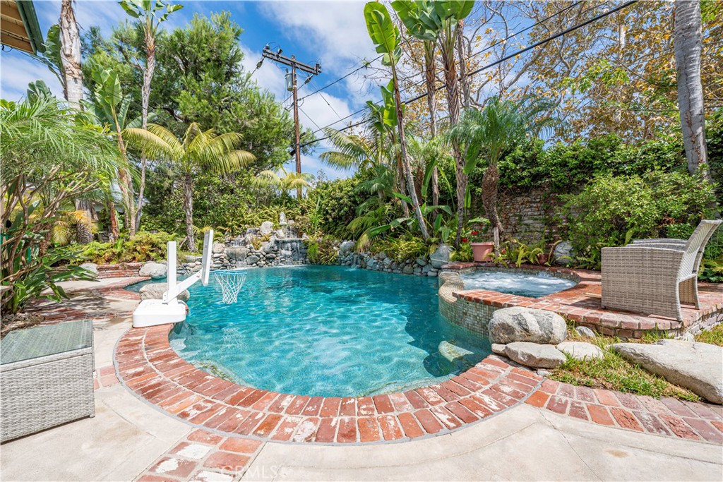 Backyard Paradise - 2802 Shantar, Costa Mesa CA 92626 - photo 1