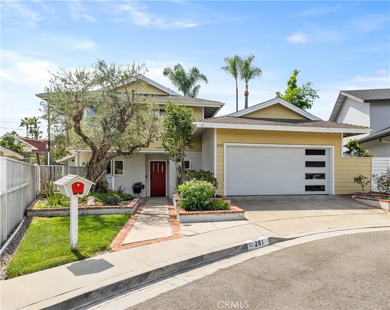 281 Brentwood Place, Costa Mesa, CA 92627