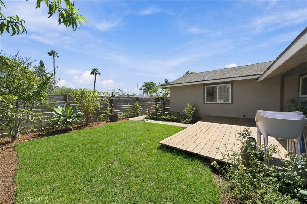 2817 La Salle, Costa Mesa CA 92626 - photo 9