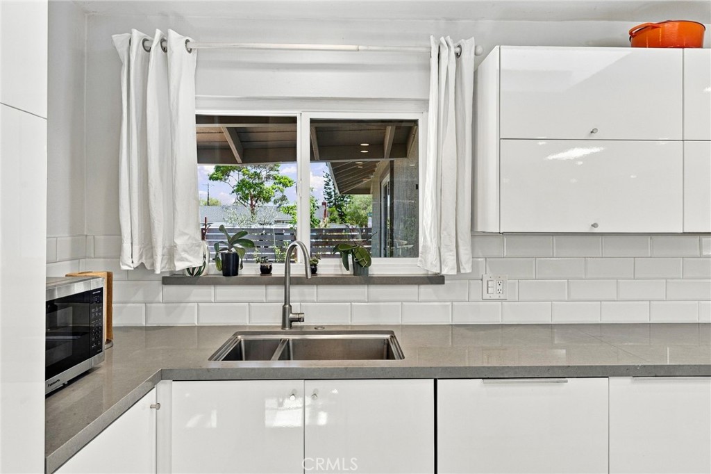 2817 La Salle, Costa Mesa CA 92626 - photo 15