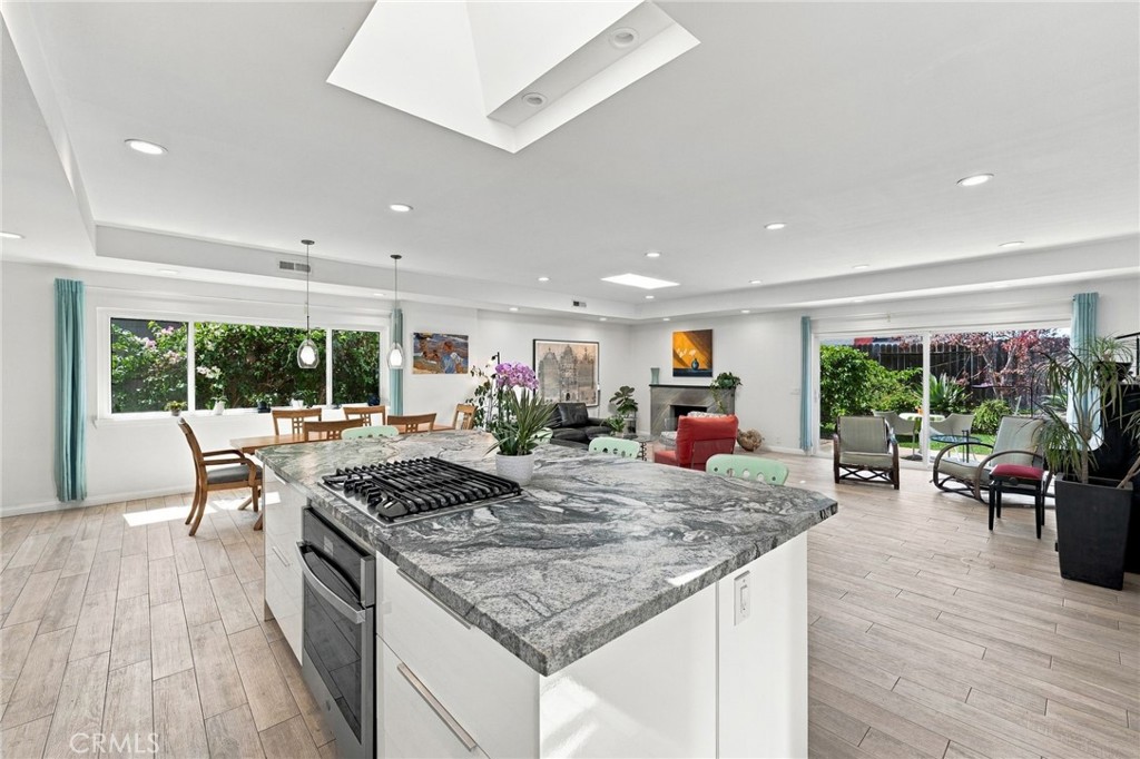 2817 La Salle, Costa Mesa CA 92626 - photo 16
