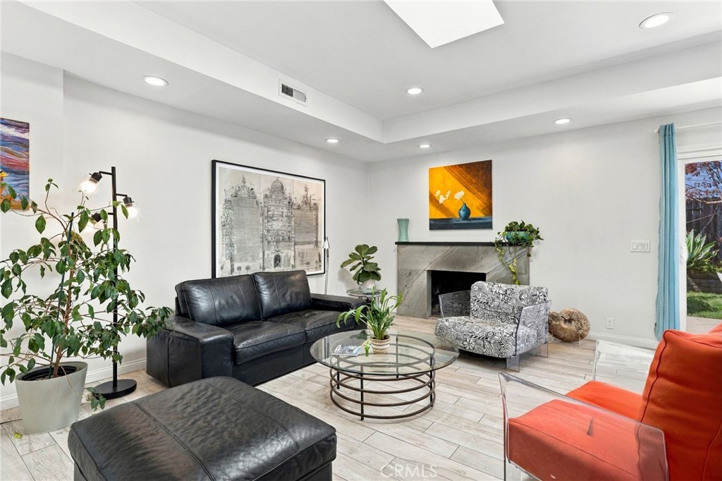 2817 La Salle, Costa Mesa CA 92626 - photo 19