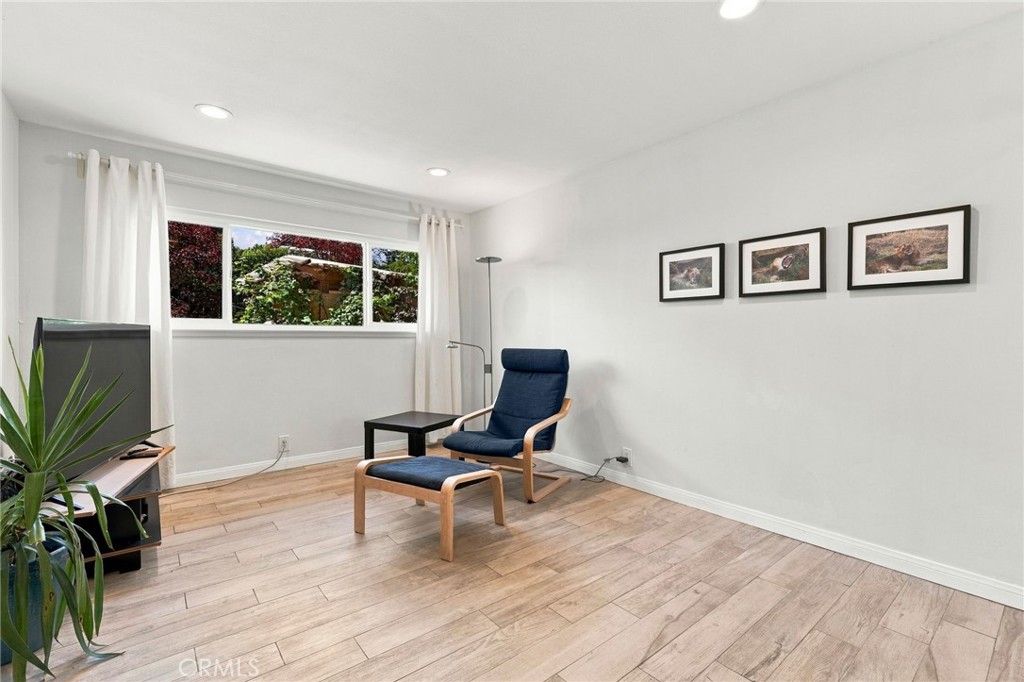 2817 La Salle, Costa Mesa CA 92626 - photo 38