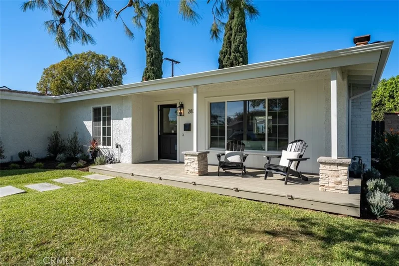 2835 Portola, Costa Mesa