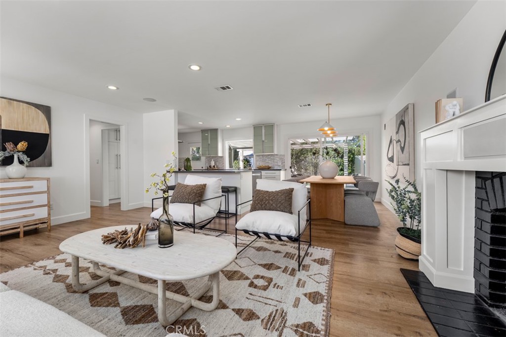 2835 Portola, Costa Mesa CA 92626 - photo 8