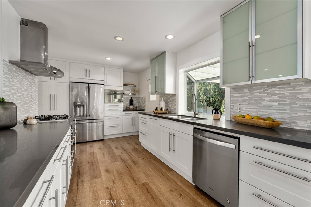 2835 Portola, Costa Mesa CA 92626 - photo 11