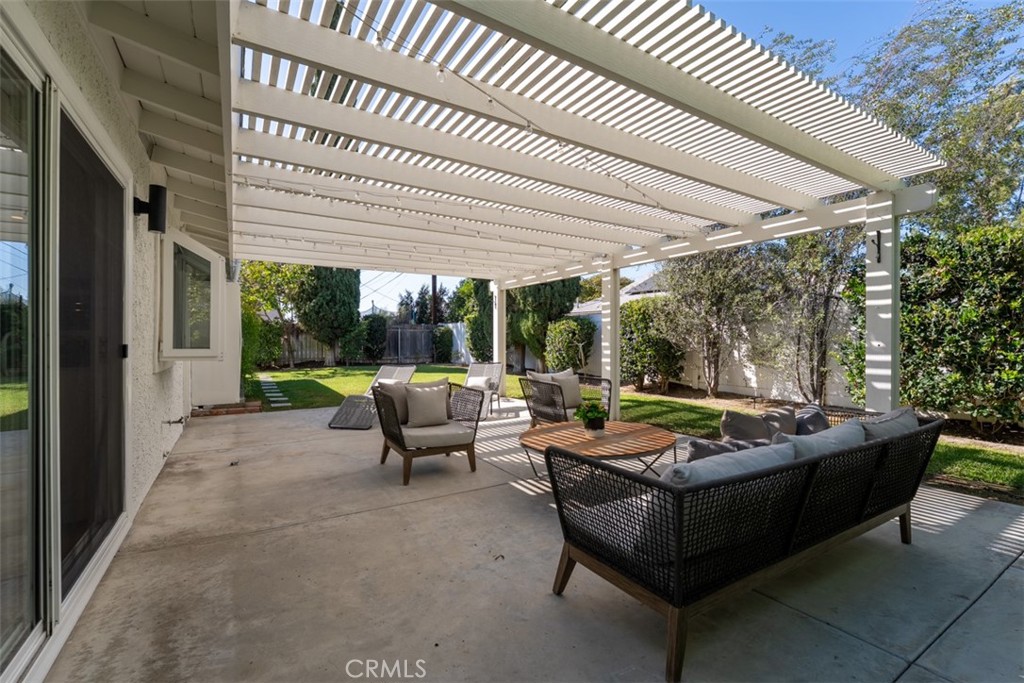 2835 Portola, Costa Mesa CA 92626 - photo 27