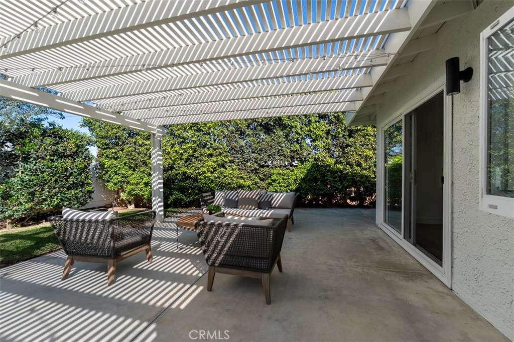 2835 Portola, Costa Mesa CA 92626 - photo 28