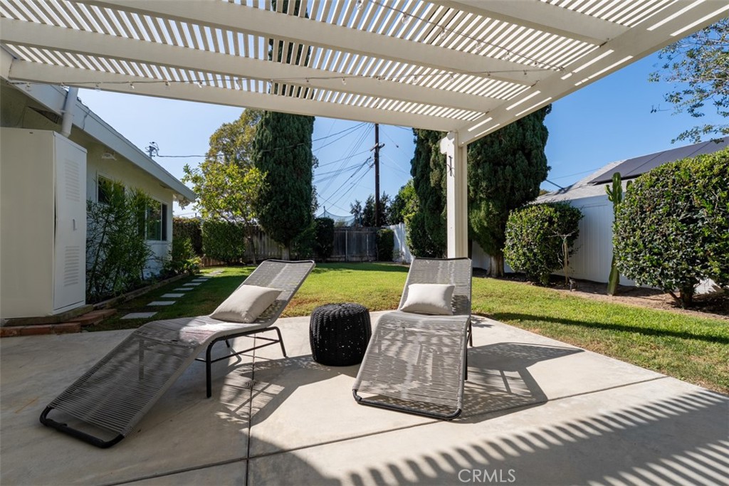 2835 Portola, Costa Mesa CA 92626 - photo 30