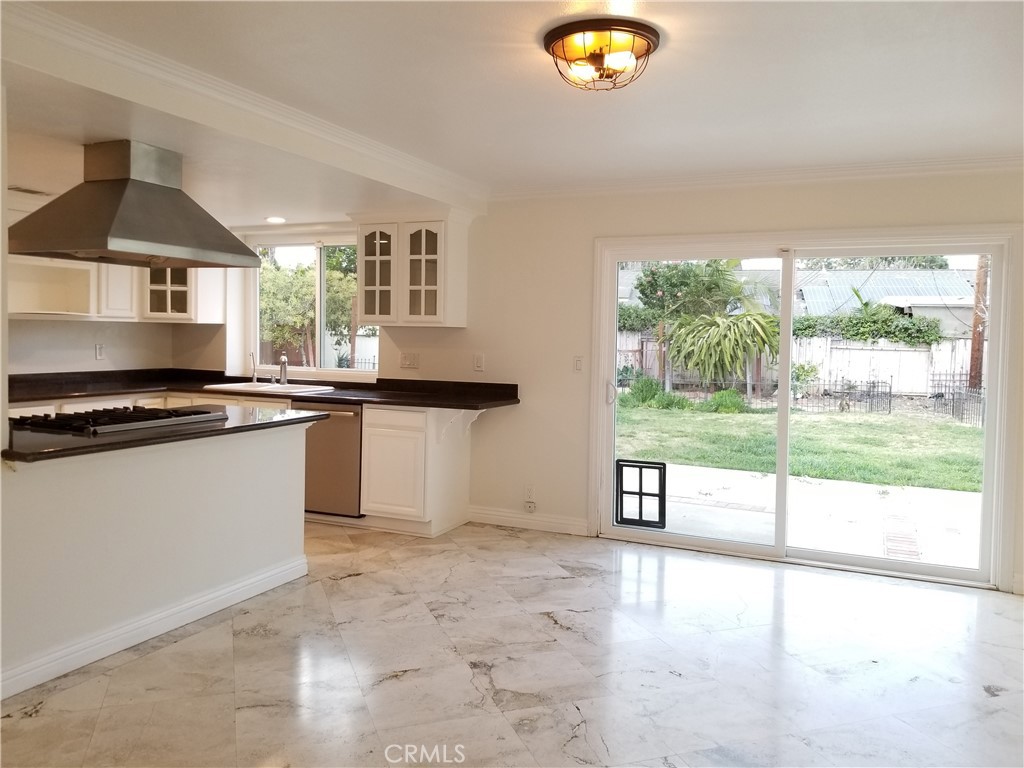 2863 Serang Place, Costa Mesa CA 92626 - photo 5