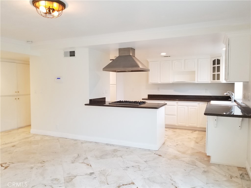 2863 Serang Place, Costa Mesa CA 92626 - photo 6