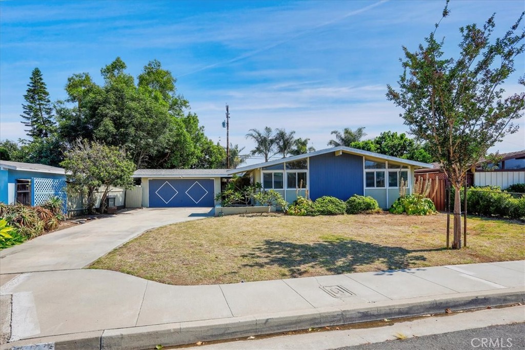 287 Hanover Drive, Costa Mesa CA 92626 - photo 1