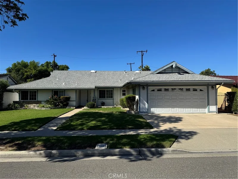 2873 Drake, Costa Mesa
