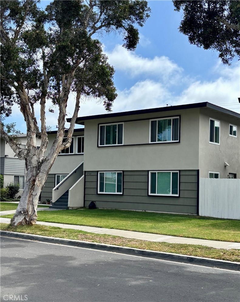 2904 Peppertree Lane, Costa Mesa CA 92626 - photo 2