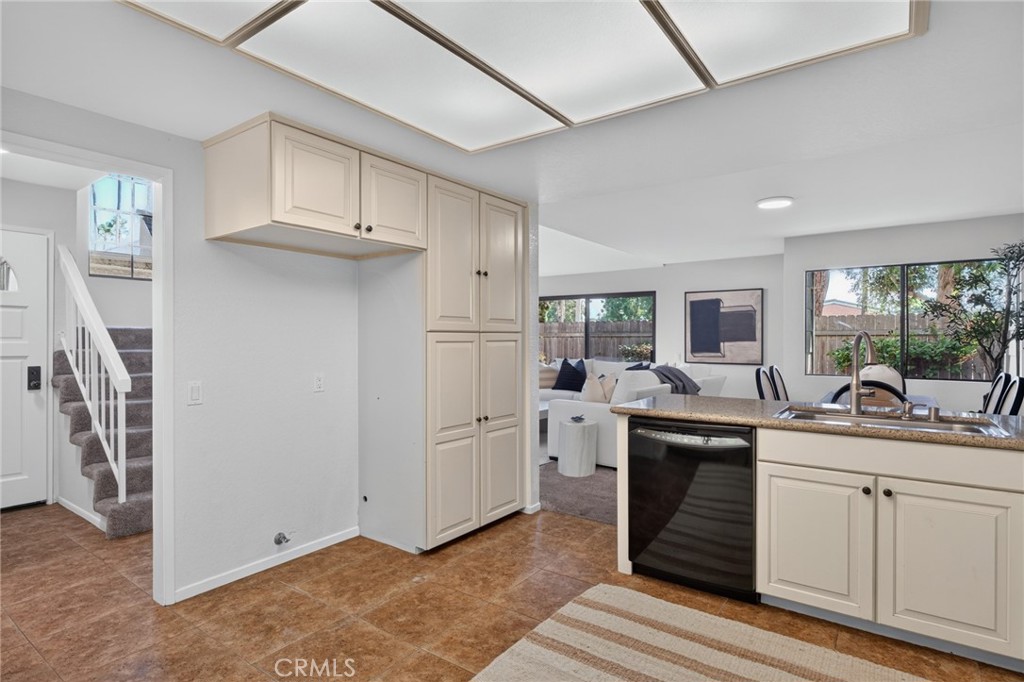 292 Palmer Street A1, Costa Mesa CA 92627 - photo 19
