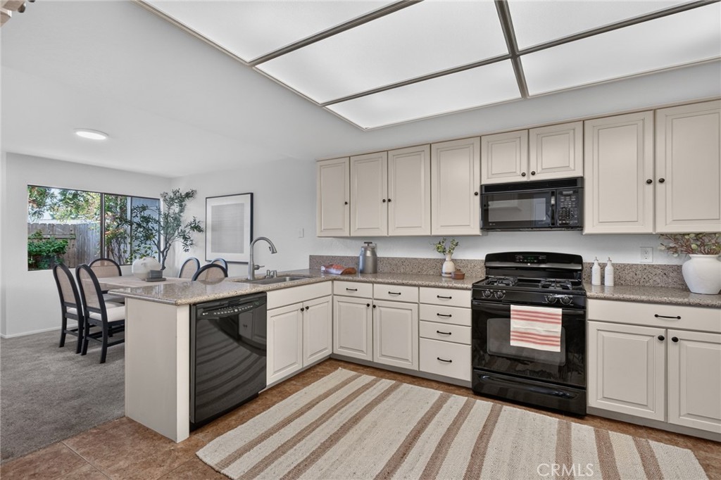 292 Palmer Street A1, Costa Mesa CA 92627 - photo 21