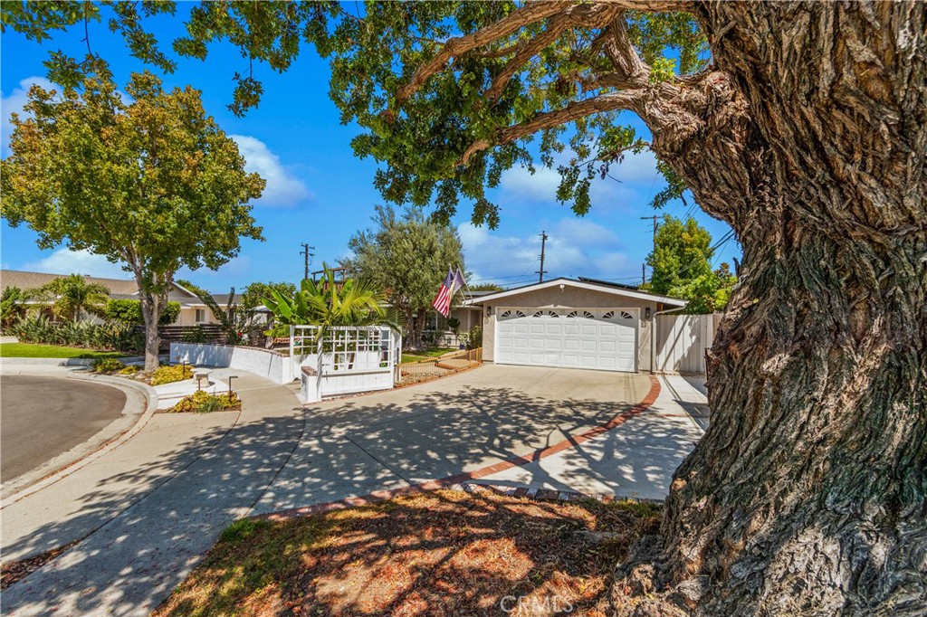 2972 Teakwood Place, Costa Mesa CA 92626 - photo 2