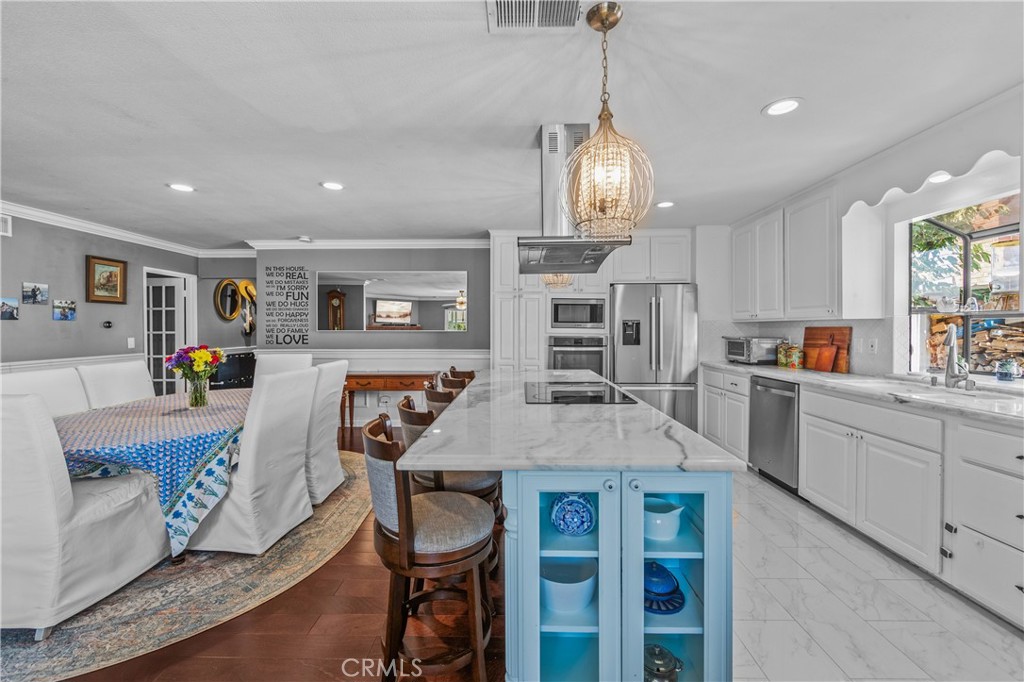 Dining Area - 2972 Teakwood Place, Costa Mesa CA 92626 - photo 11
