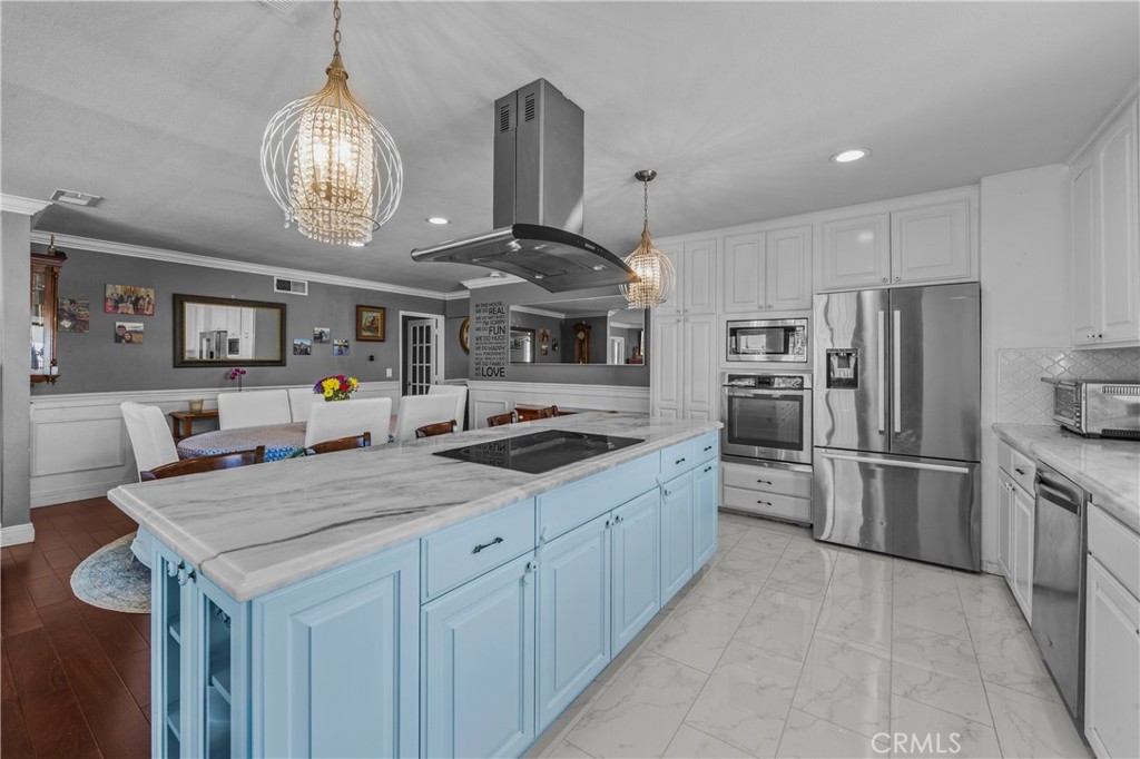 2972 Teakwood Place, Costa Mesa CA 92626 - photo 12