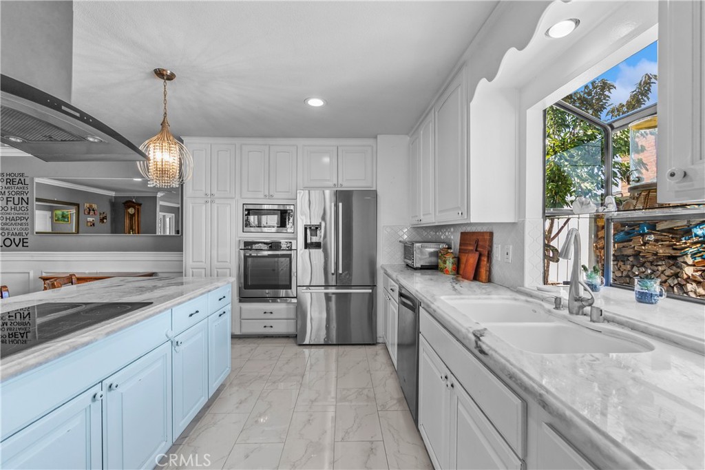 2972 Teakwood Place, Costa Mesa CA 92626 - photo 13