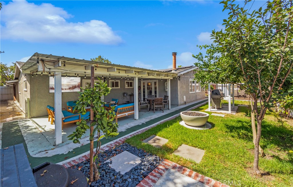 2972 Teakwood Place, Costa Mesa CA 92626 - photo 38