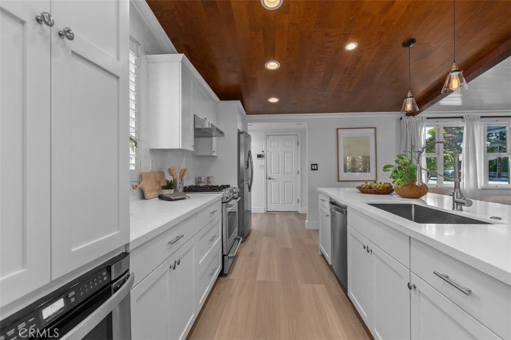 300 Esther, Costa Mesa CA 92627 - photo 14