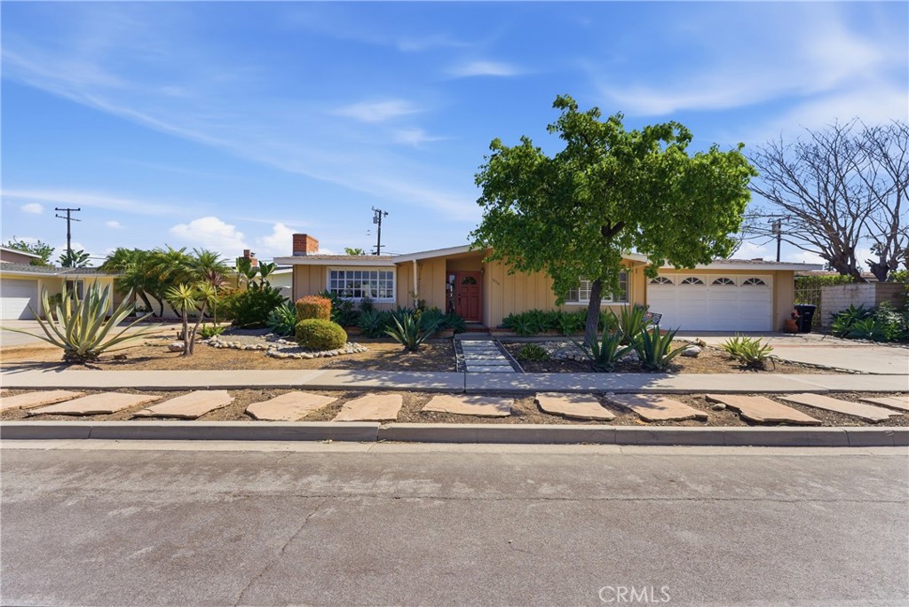 3030 SAMOA, Costa Mesa CA 92626 - photo 1